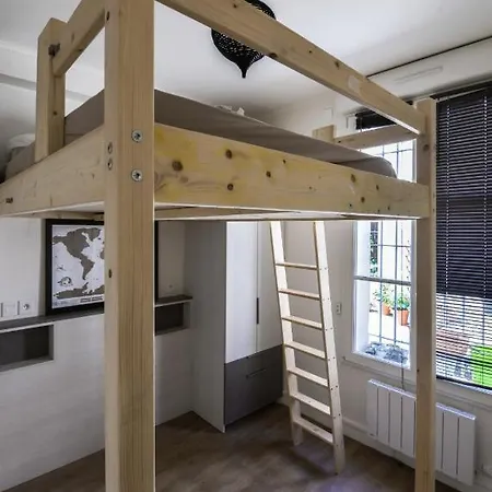 Appartement Hostnfly - Charming Studio With Mezzanine